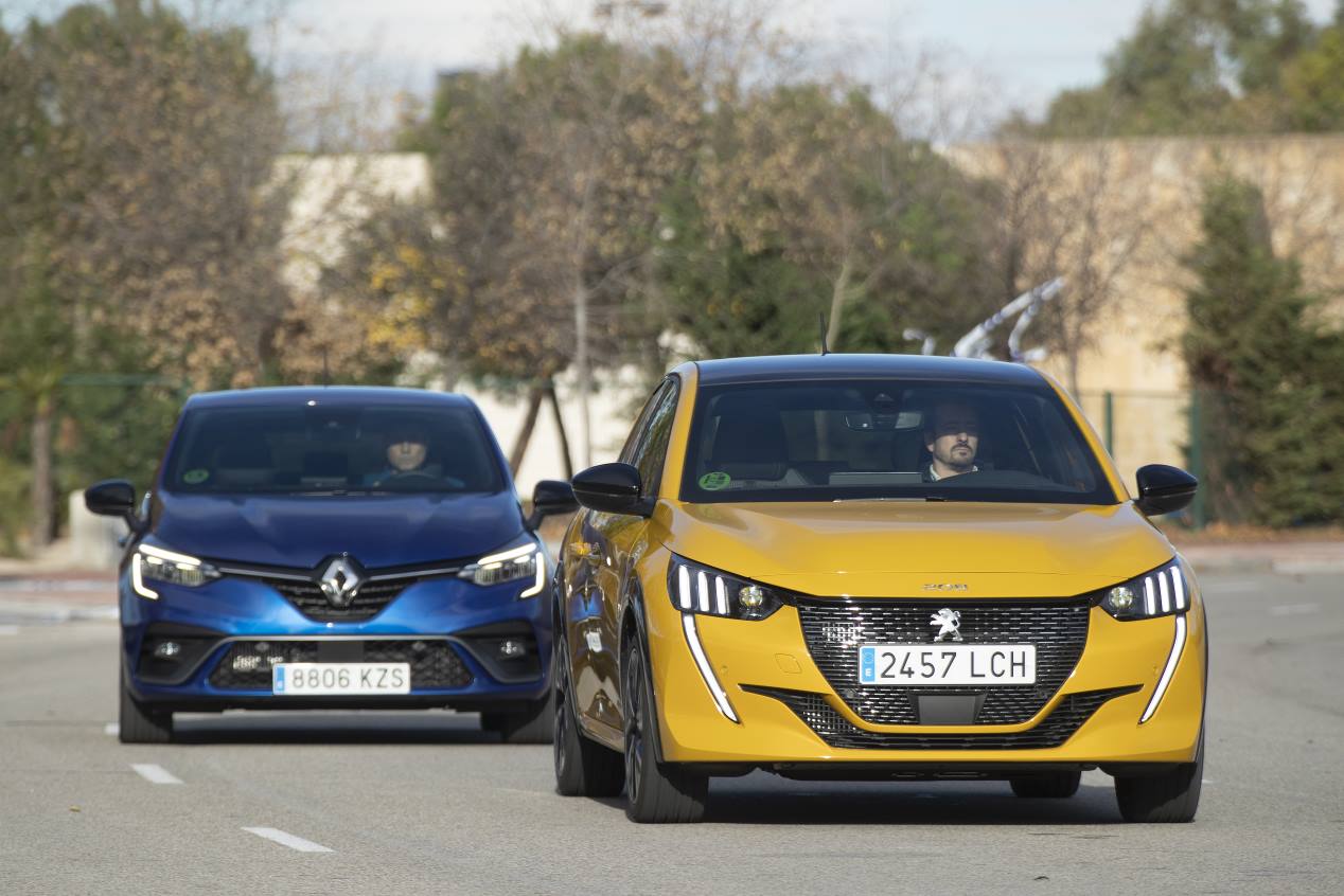 Comparativa: Peugeot 208 PureTech 130 vs Renault Clio 1.3 TCe 130