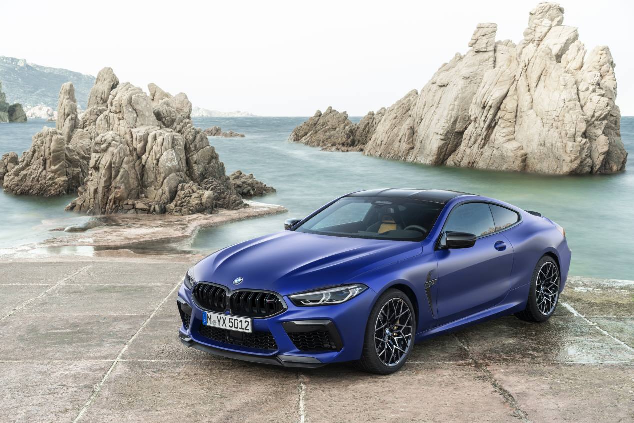 BMW M8 Competition Coupé y Cabrio 2020: poder en movimiento
