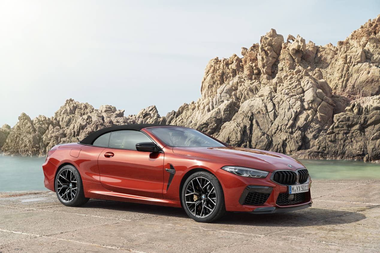 BMW M8 Competition Coupé y Cabrio 2020: poder en movimiento