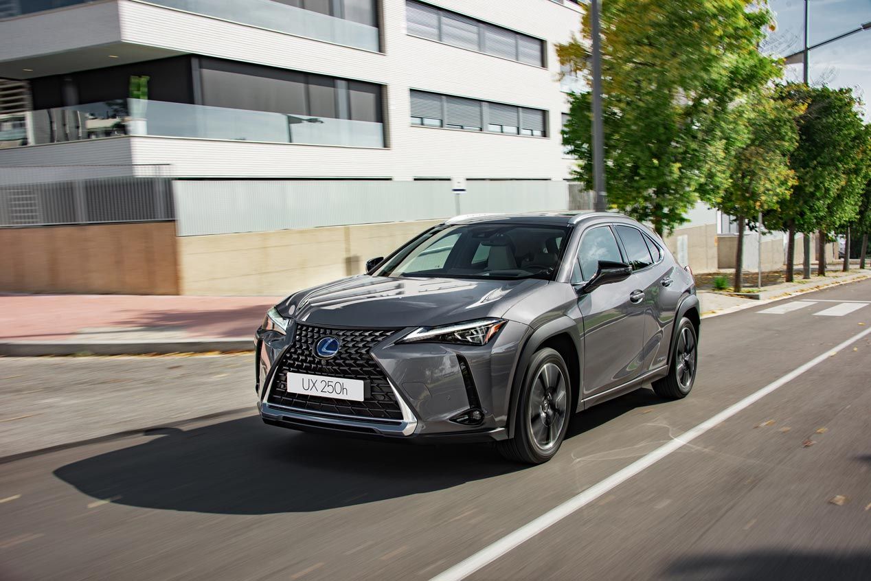 Lexus y su gama completa de vehículos híbridos