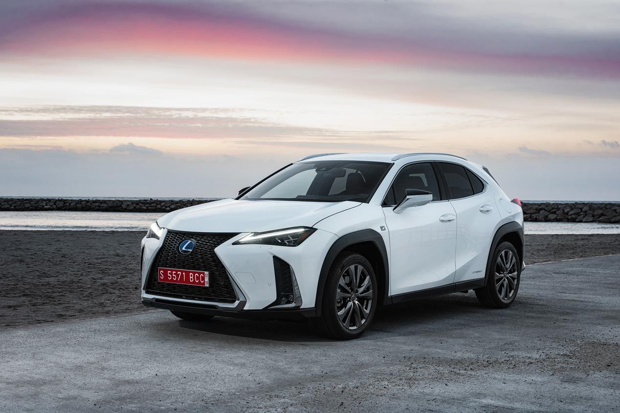 Lexus y su gama completa de vehículos híbridos