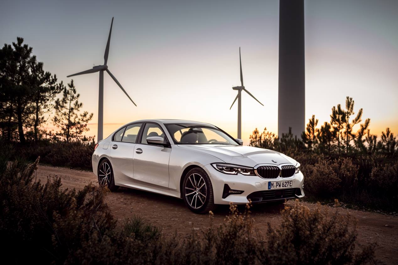 BMW Serie 3 con versiones híbridas enchufables y nuevos diésel
