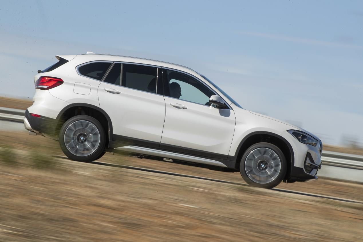 Comparativa: Audi Q2, BMW X1 y Lexus UX