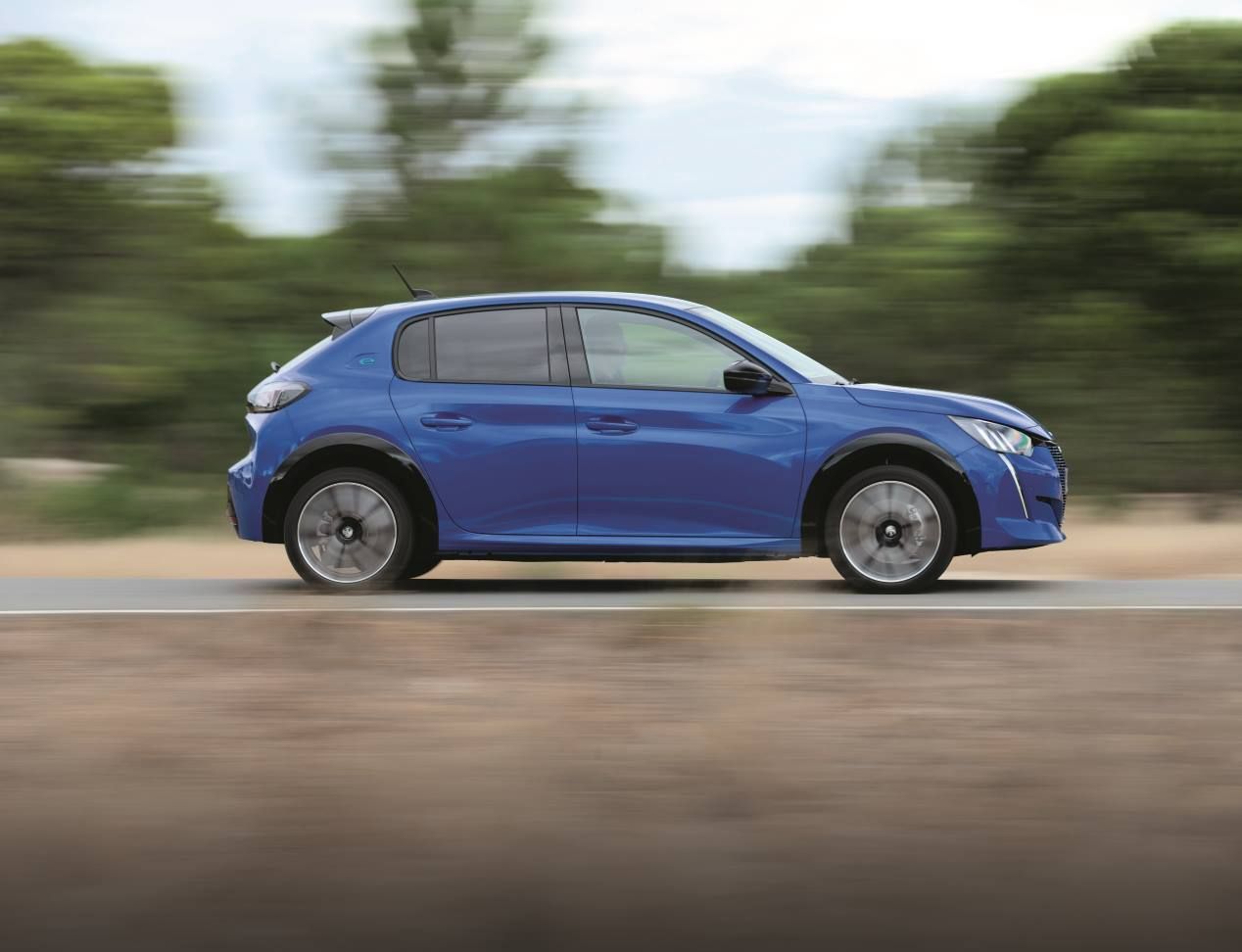 Peugeot e-208: probamos un eléctrico de lo más atractivo