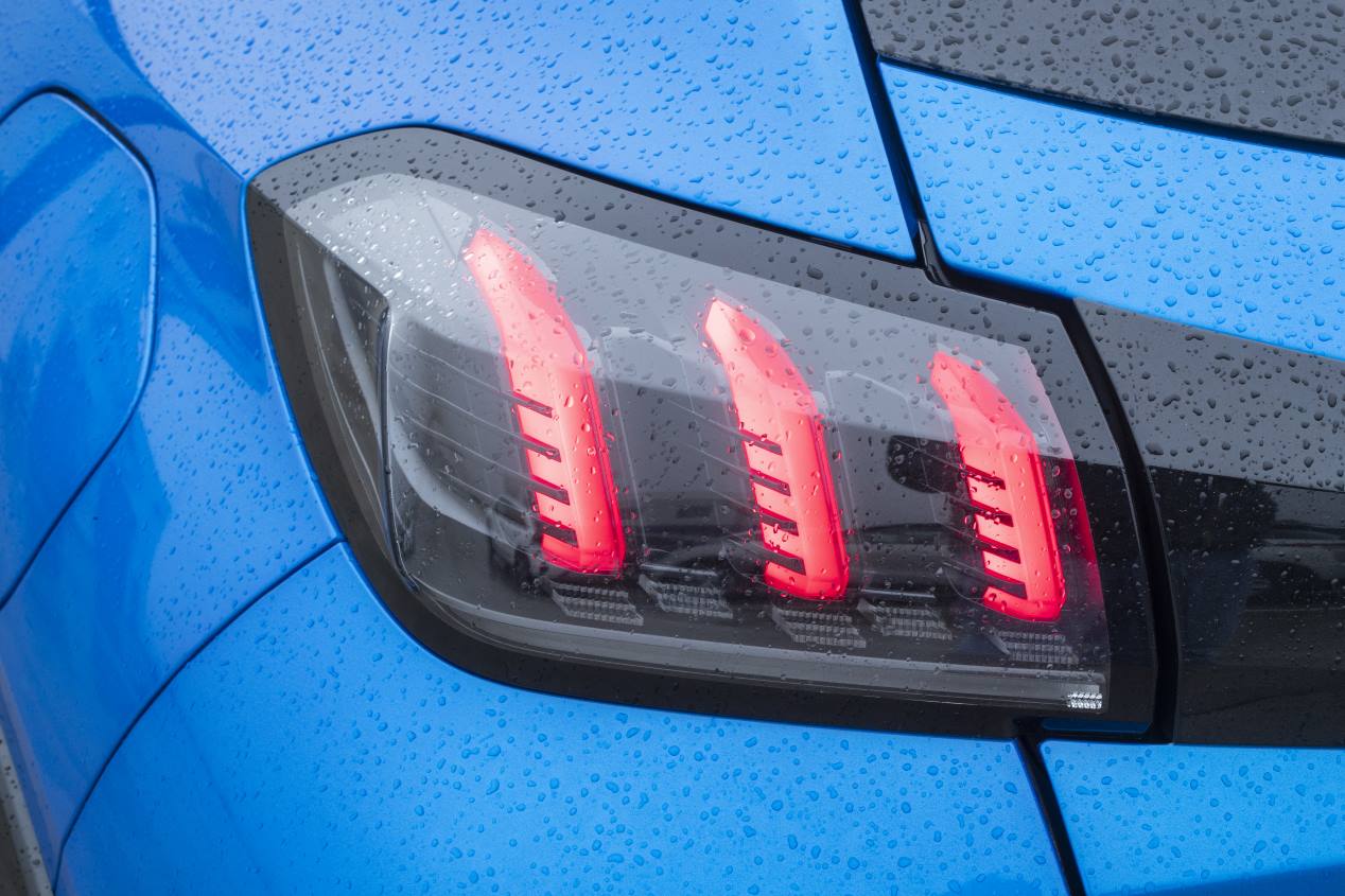 Peugeot e-208: probamos un eléctrico de lo más atractivo