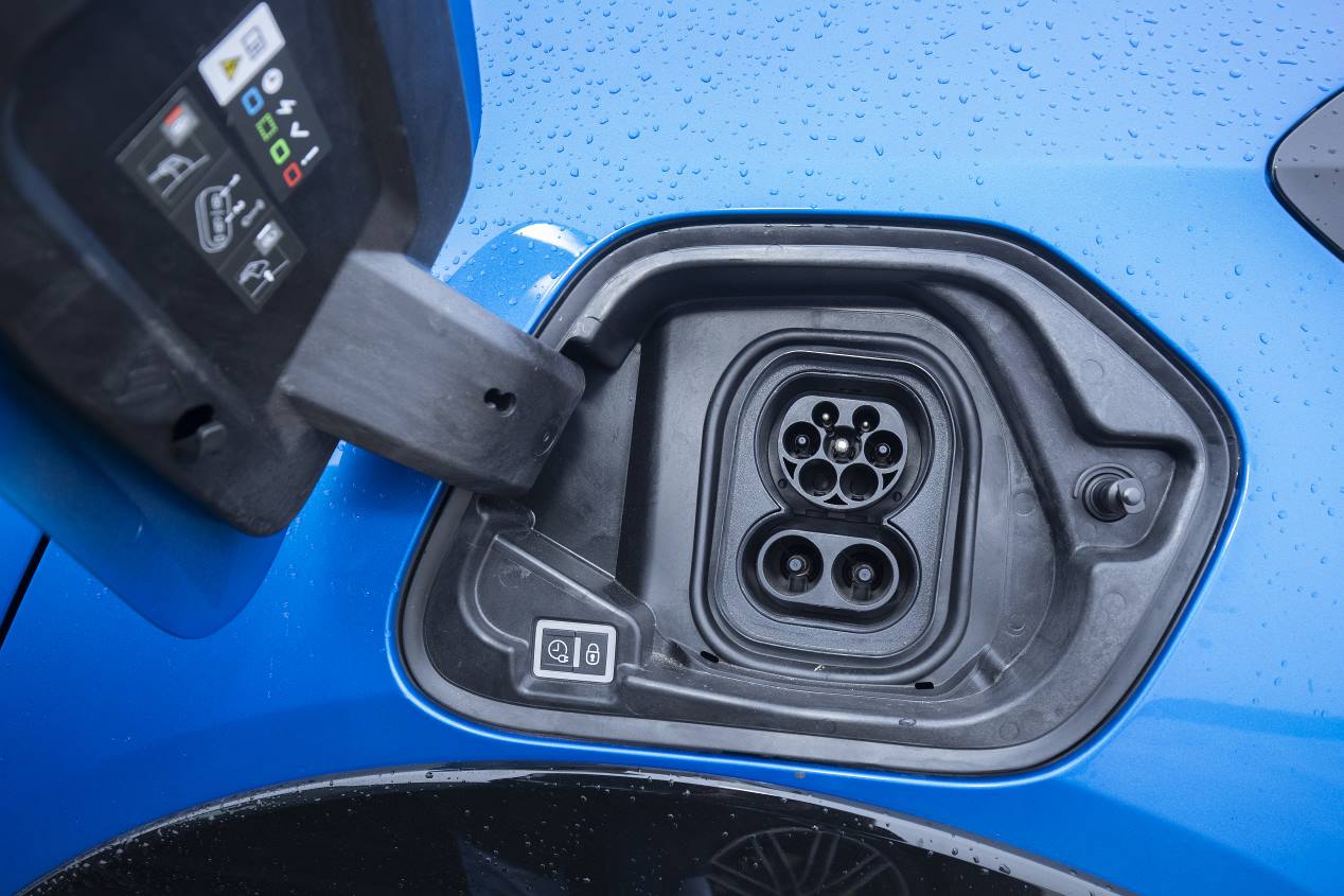 Peugeot e-208: probamos un eléctrico de lo más atractivo