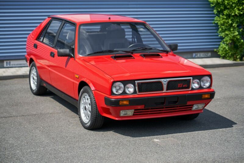 Lancia Delta HF 4WD