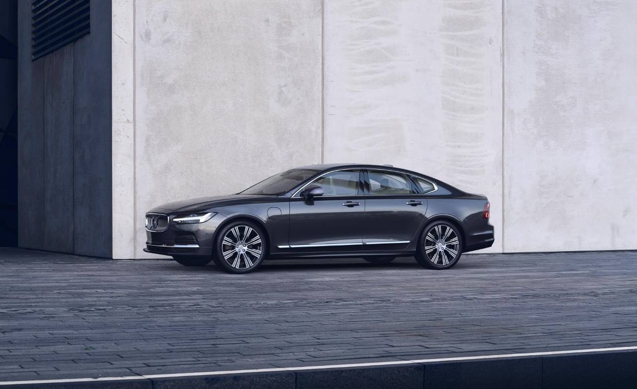 Los Volvo S90 y V90/V90 Cross Country, en imágenes