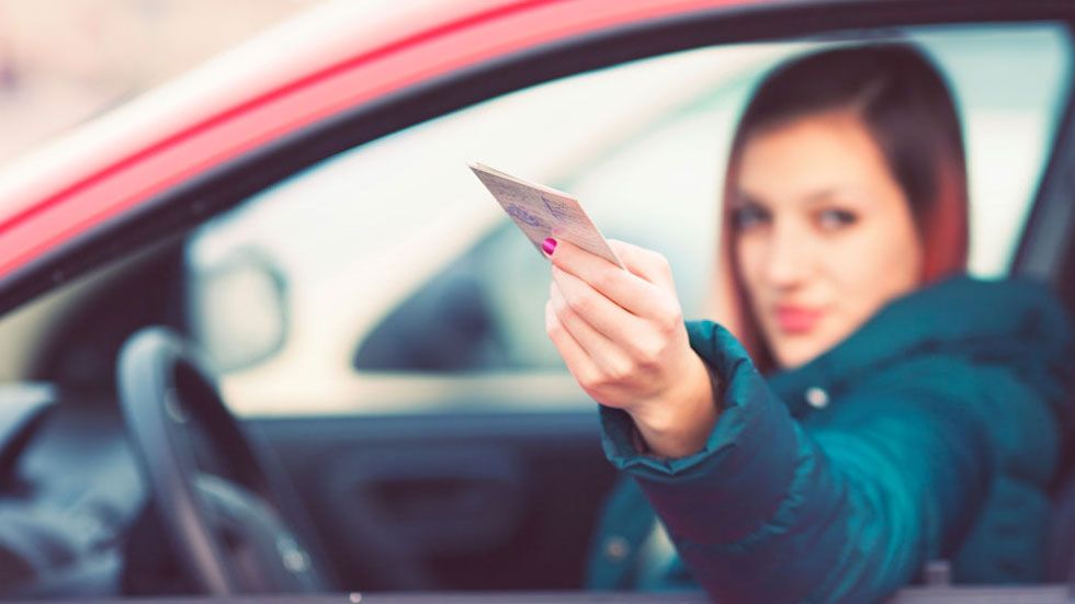 Los mejores consejos para aprobar el carné de conducir tras los cambios de la DGT