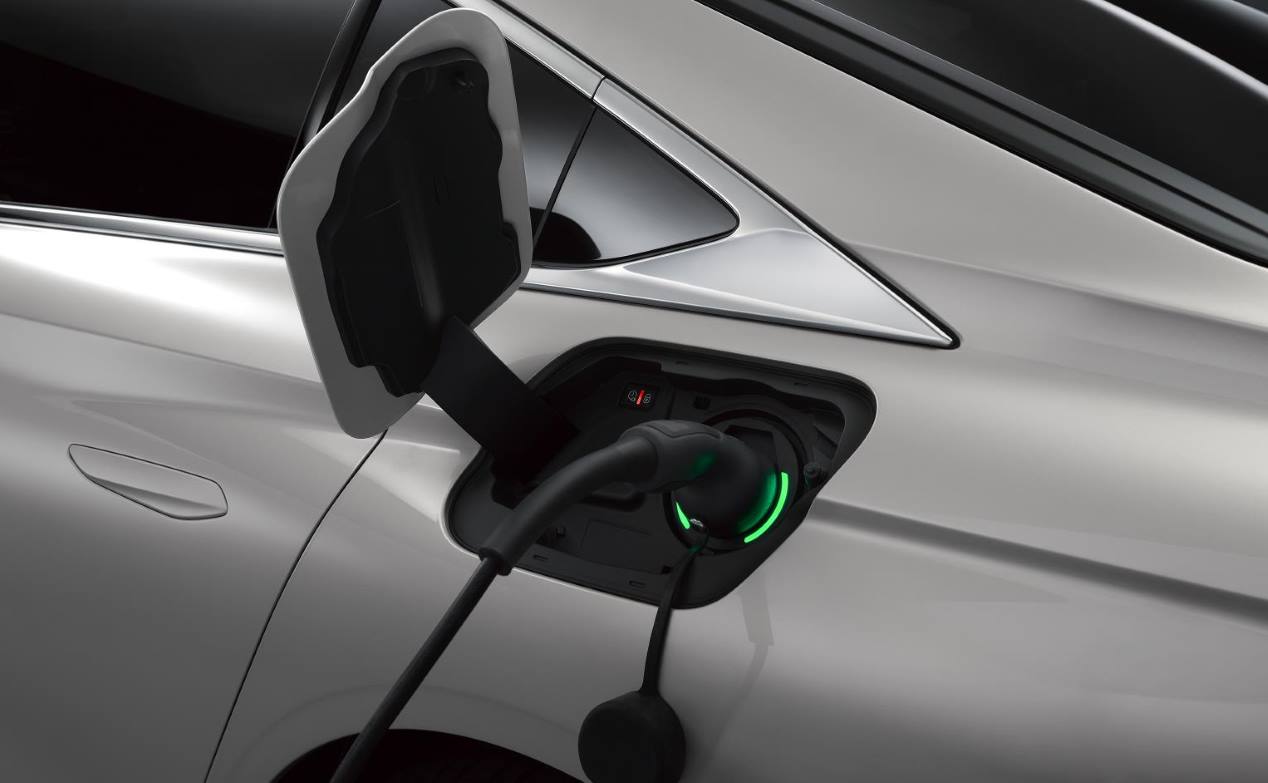 DS 9: la nueva berlina de lujo, en imágenes