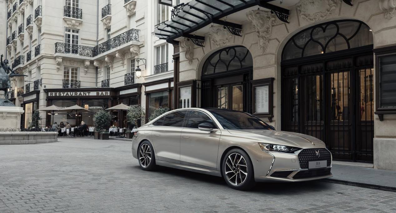 DS 9: la nueva berlina de lujo, en imágenes