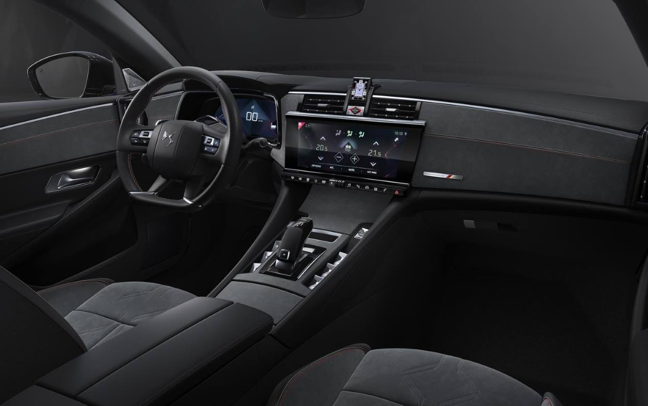 DS 9: la nueva berlina de lujo, en imágenes