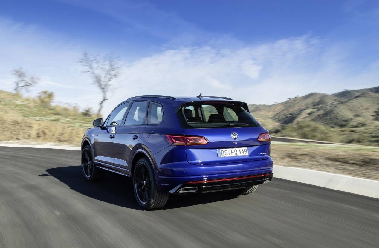 VW Touareg R: la versión más potente del SUV, híbrida plug-in