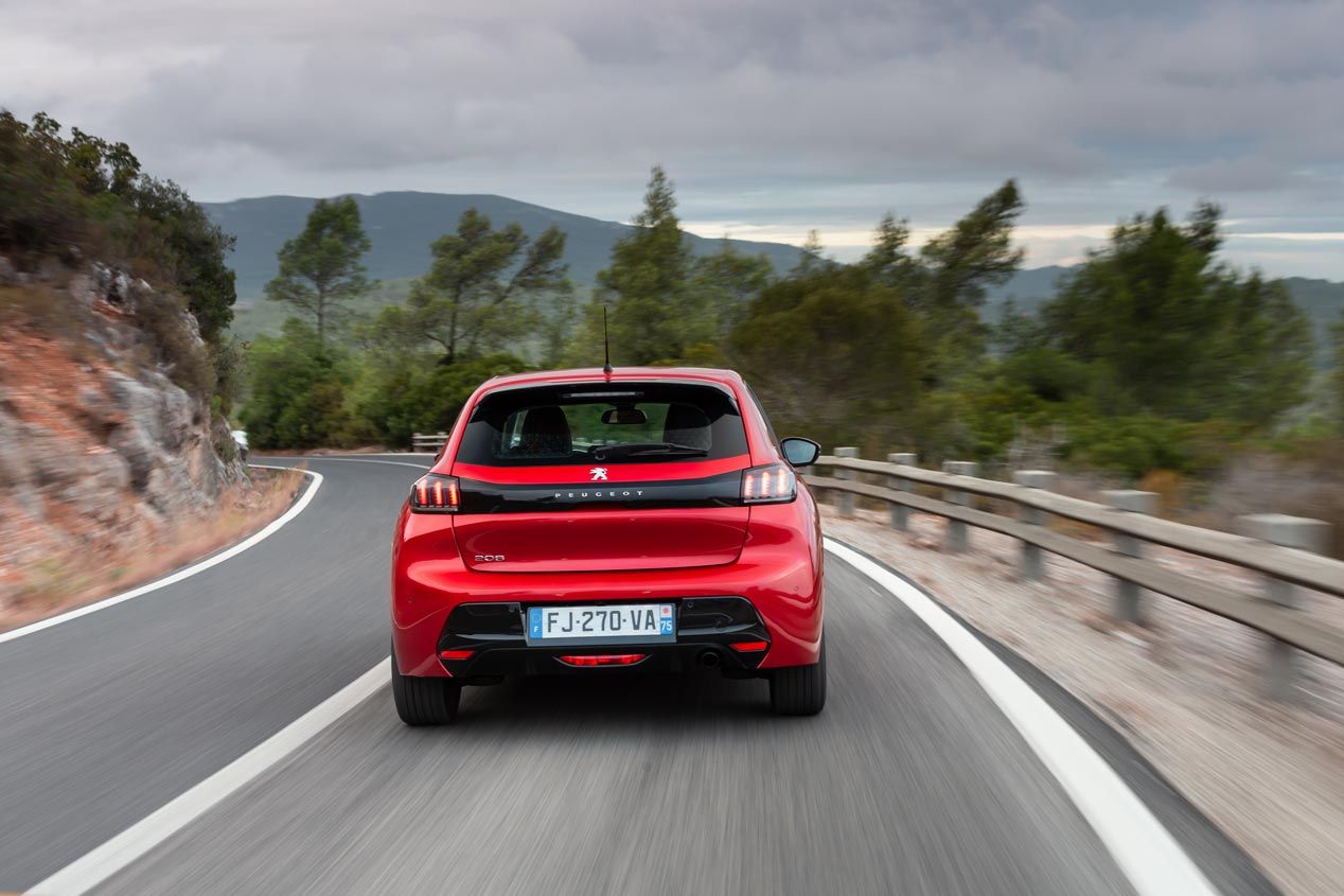 Peugeot 208, las mejores fotos del finalista a Coche del Año en Europa