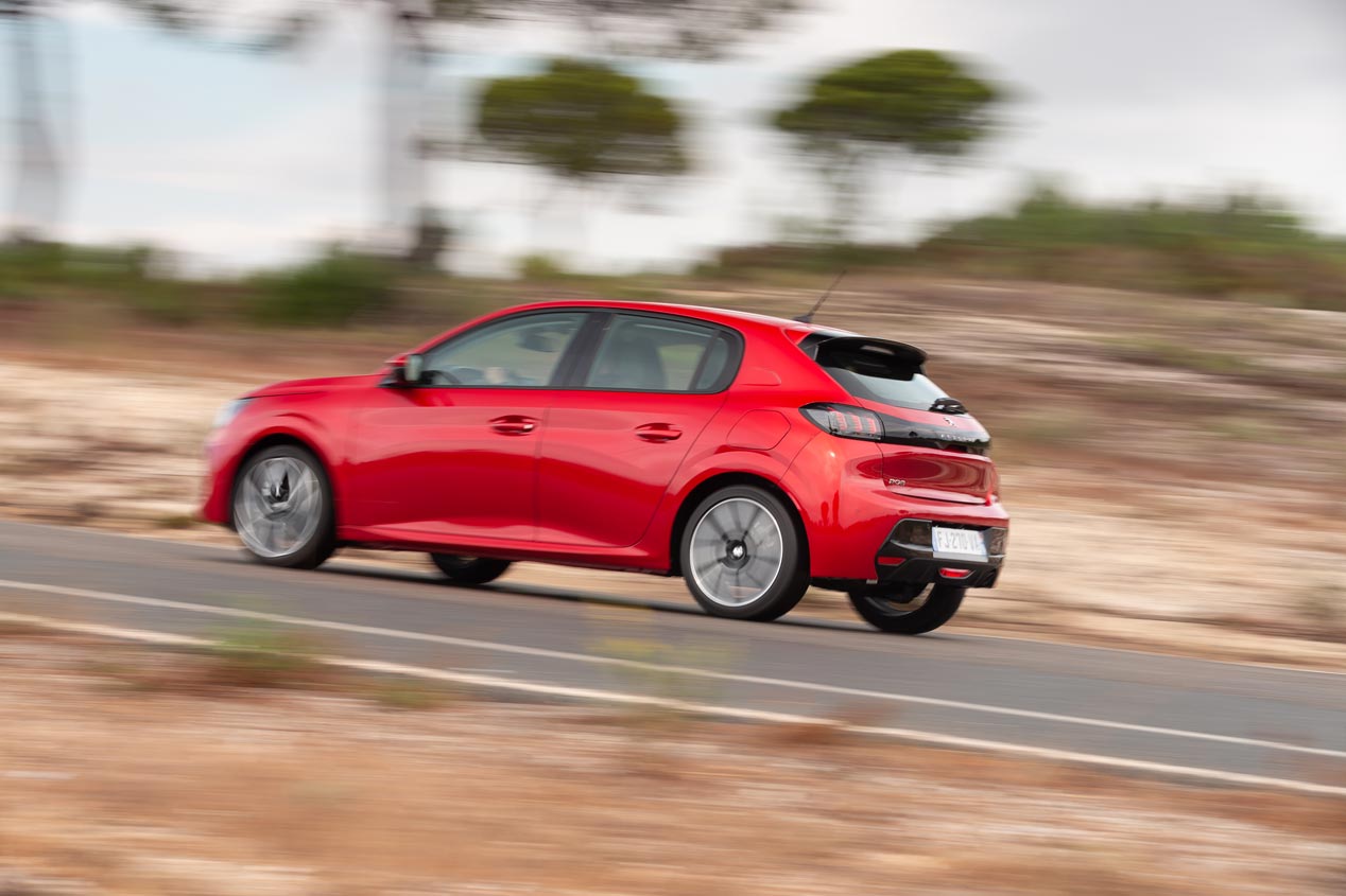 Peugeot 208, las mejores fotos del finalista a Coche del Año en Europa