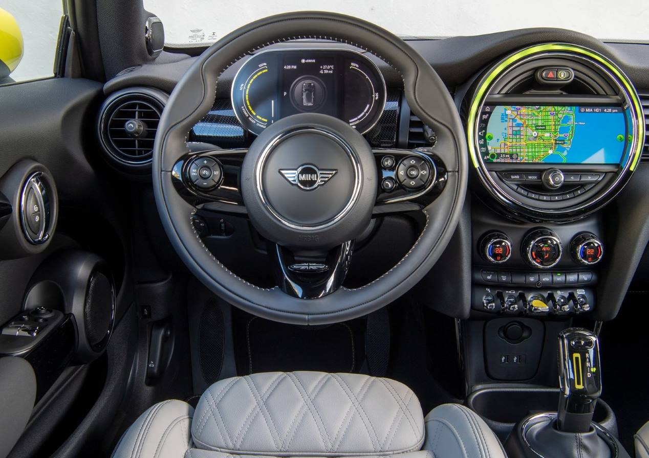 El Mini Cooper SE eléctrico, ya a la venta en España