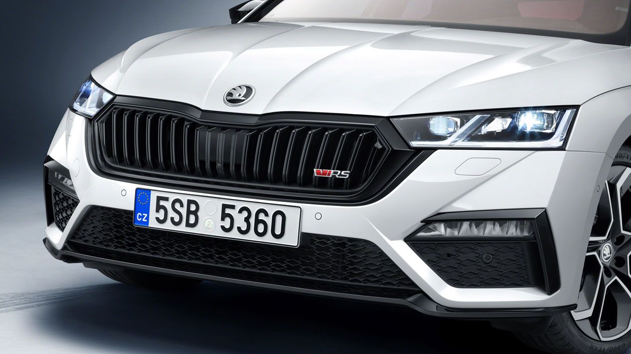 Skoda Octvia RS iV, las mejores fotos de la nueva berlina deportiva e híbrida enchufable