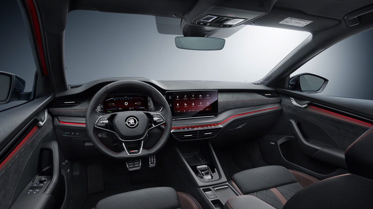 Skoda Octvia RS iV, las mejores fotos de la nueva berlina deportiva e híbrida enchufable