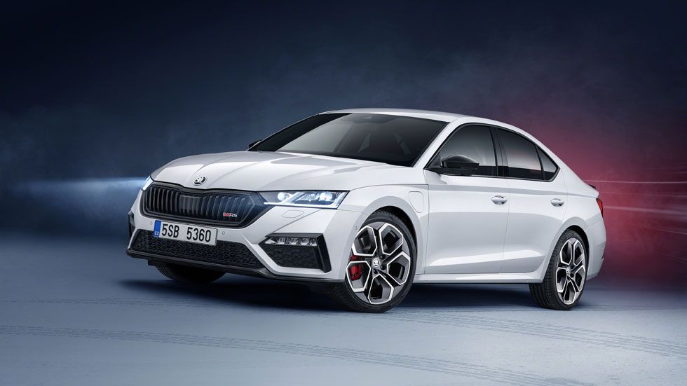 Skoda Octvia RS iV… Un deportivo… con tres panes bajo el brazo