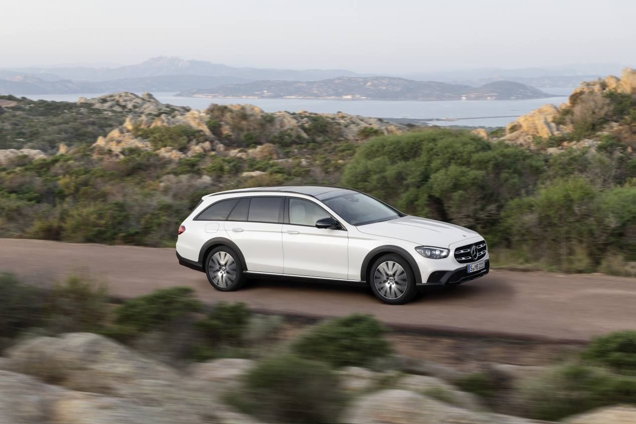 Mercedes Clase E 2020: las mejores imágenes oficiales de la renovada berlina