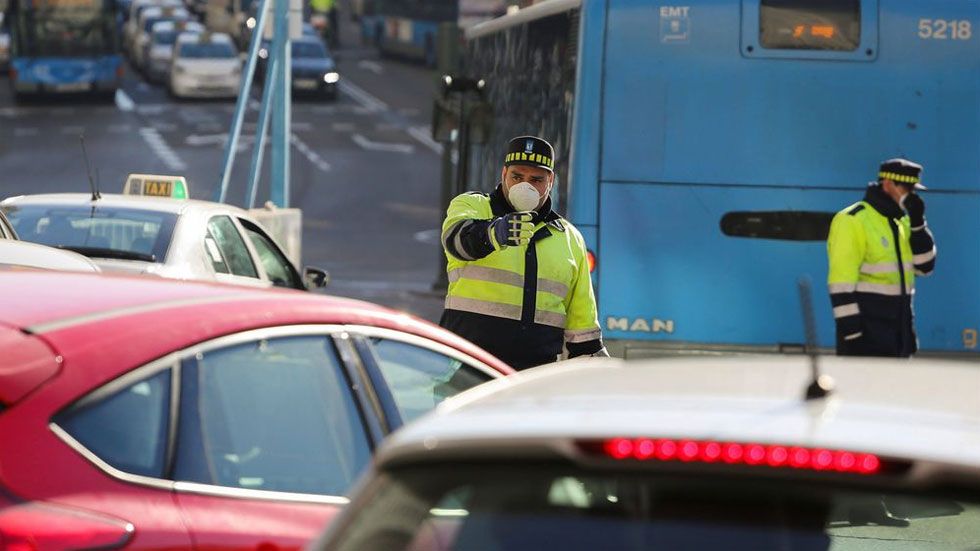 Los coches que emitan en exceso podrán inmovilizarse o retirarse de la circulación