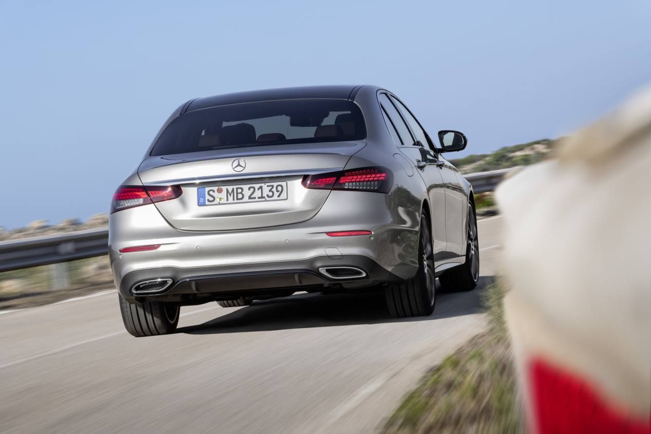 Mercedes Clase E 2020: las mejores imágenes oficiales de la renovada berlina