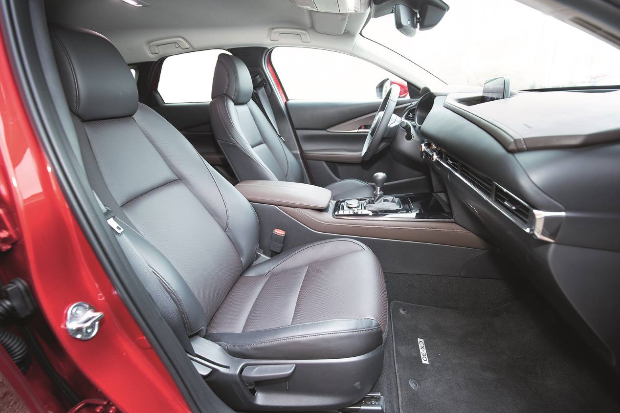 Comparativa SUV: Mazda CX-30 frente Toyota C-HR