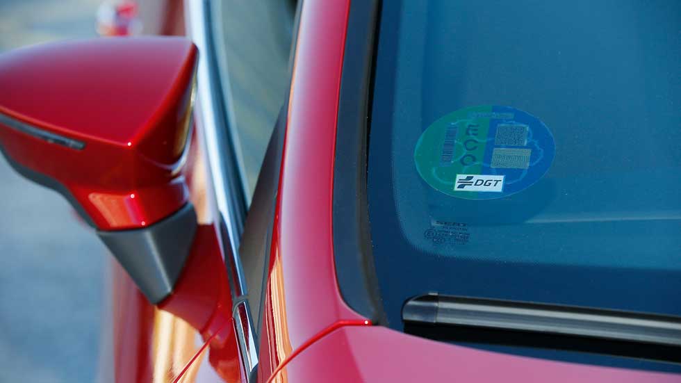 Las etiquetas de la DGT, ¿discriminan a los coches Euro 6?