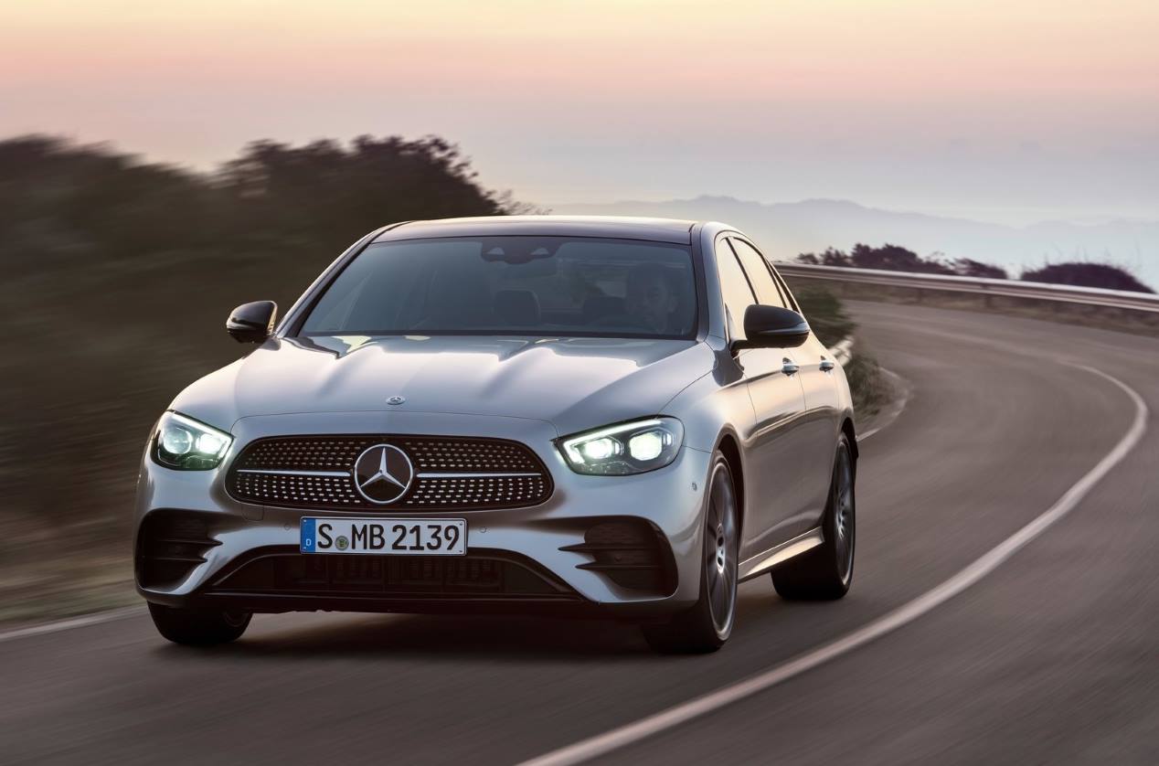 Mercedes Clase E 2020: nos subimos a bordo de la nueva berlina