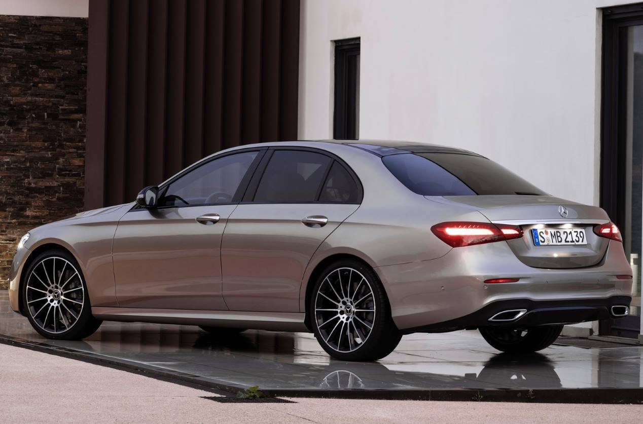 Mercedes Clase E 2020: nos subimos a bordo de la nueva berlina