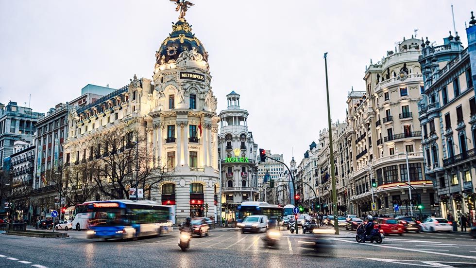 Prohibir coches diésel y acceso a ciudades de los más contaminantes: ¿qué opinan los españoles?