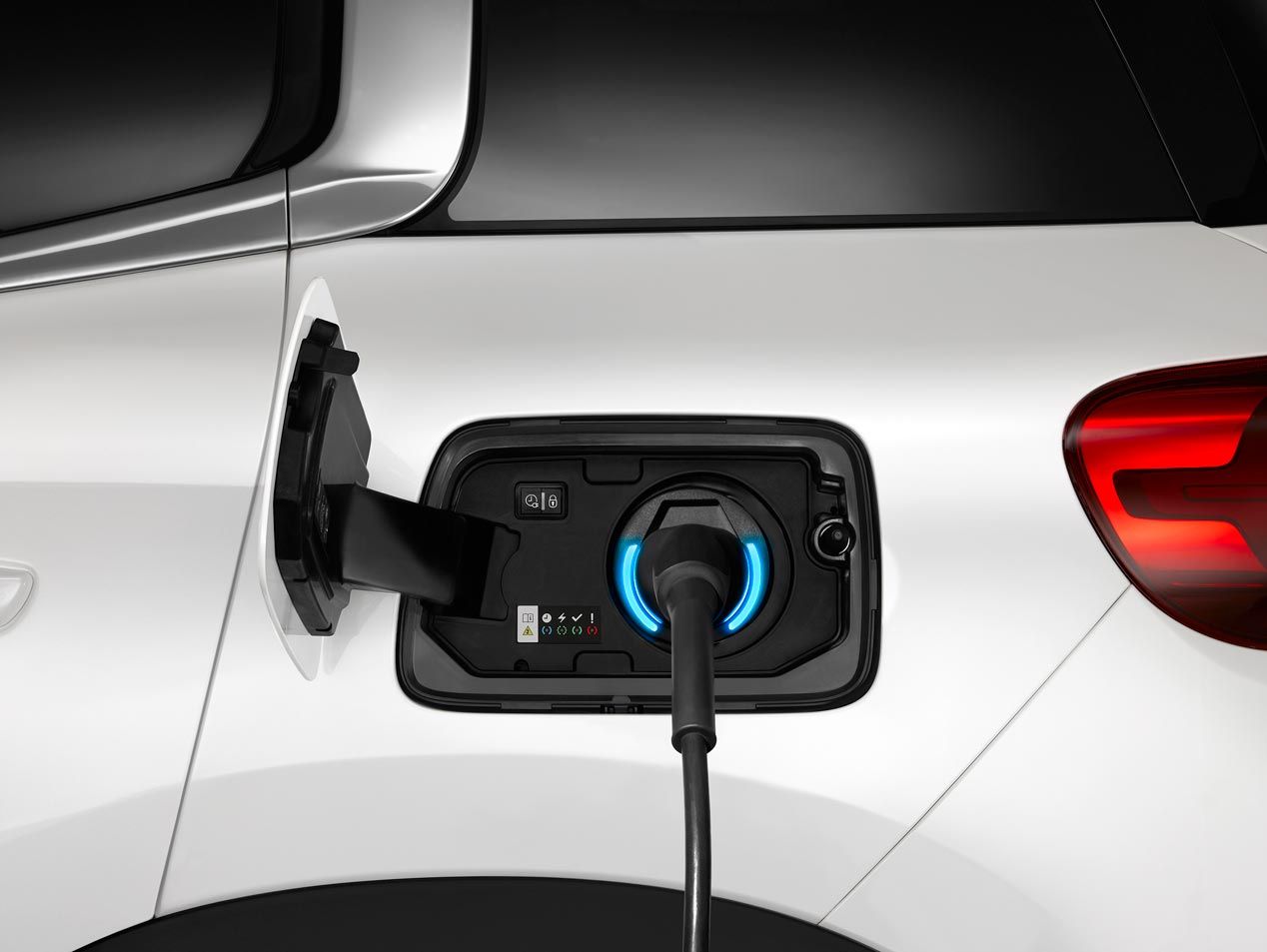 Citroën C5 Aircross vs VW Tiguan: duelo de renovados SUV en 2020