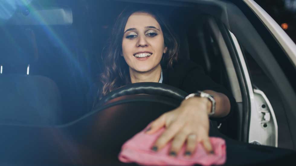 Todos los trucos para protegerte del coronavirus en coches compartidos y otros transportes