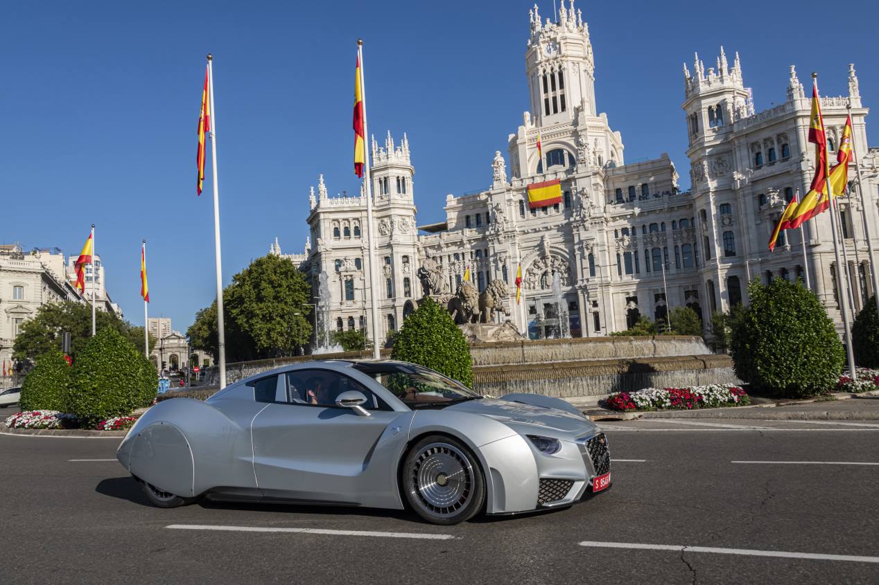 Hispano Suiza Carmen: así rueda el nuevo gran deportivo español
