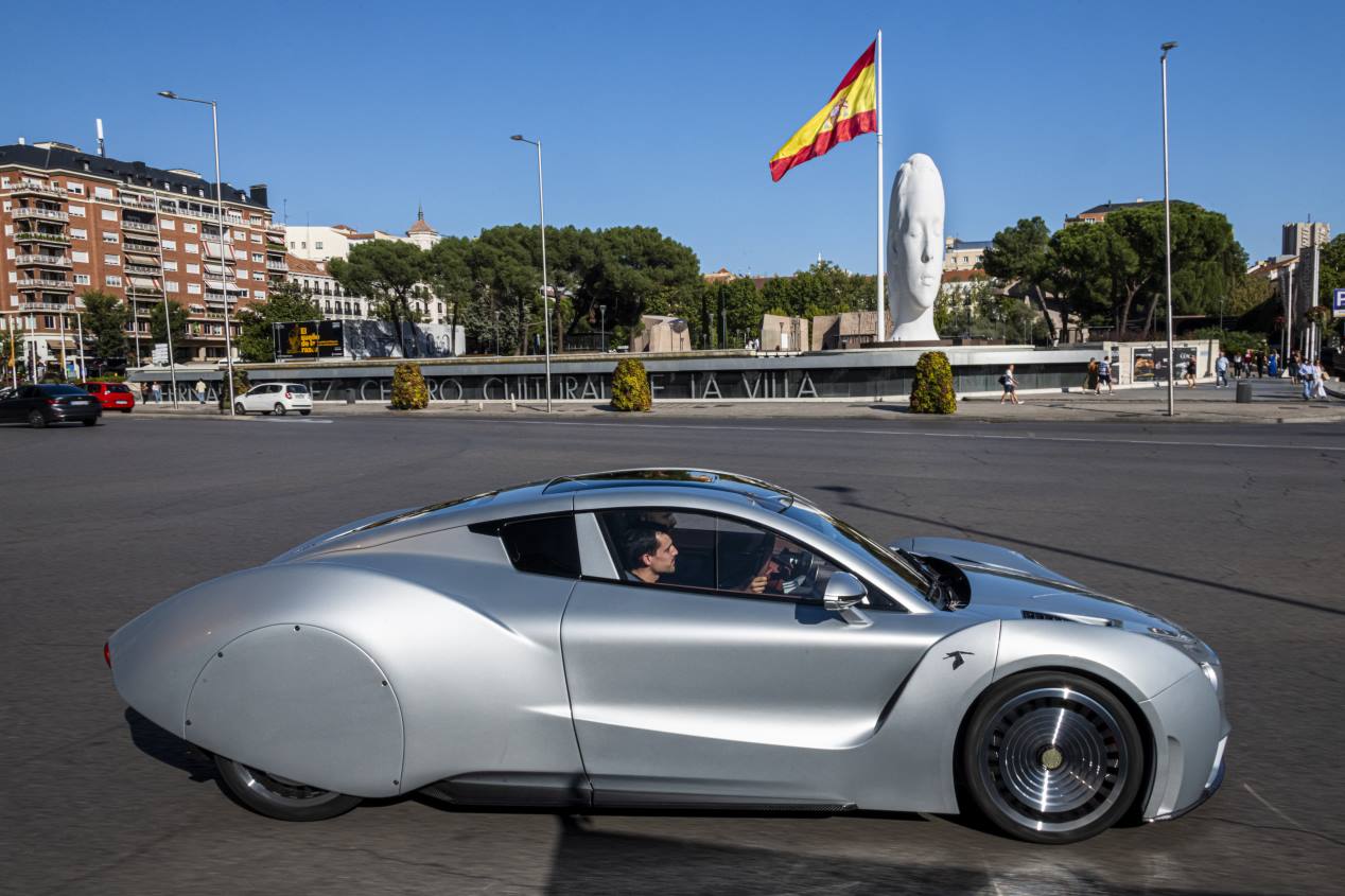 Hispano Suiza Carmen: así rueda el nuevo gran deportivo español