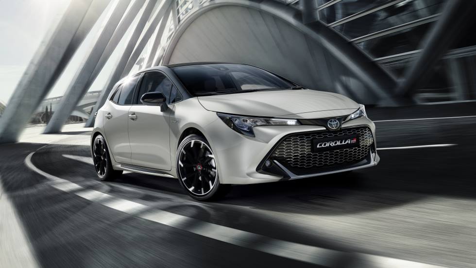 Toyota Corolla GR-Sport: ya a la venta el nuevo híbrido deportivo