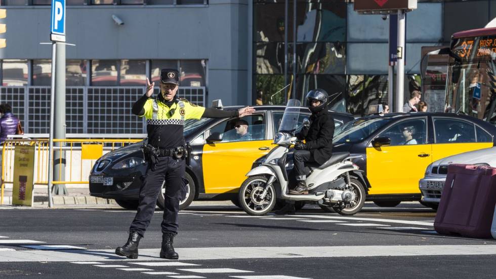Multa de hasta 500 euros por circular con coches sin etiqueta de la DGT