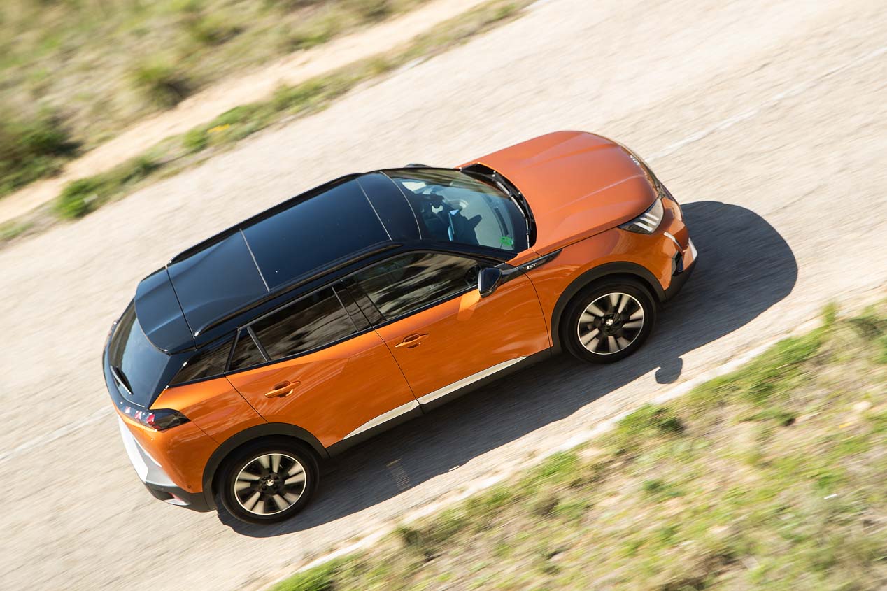 Peugoet 2008 Puretech & Renault Captur TCe: los nuevos SUV, frente a frente.