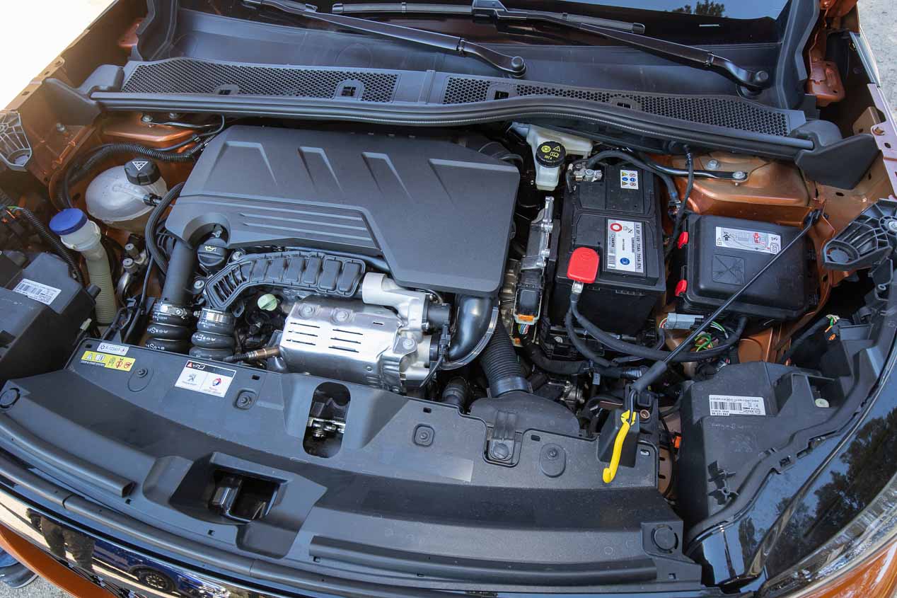Peugoet 2008 Puretech & Renault Captur TCe: los nuevos SUV, frente a frente.