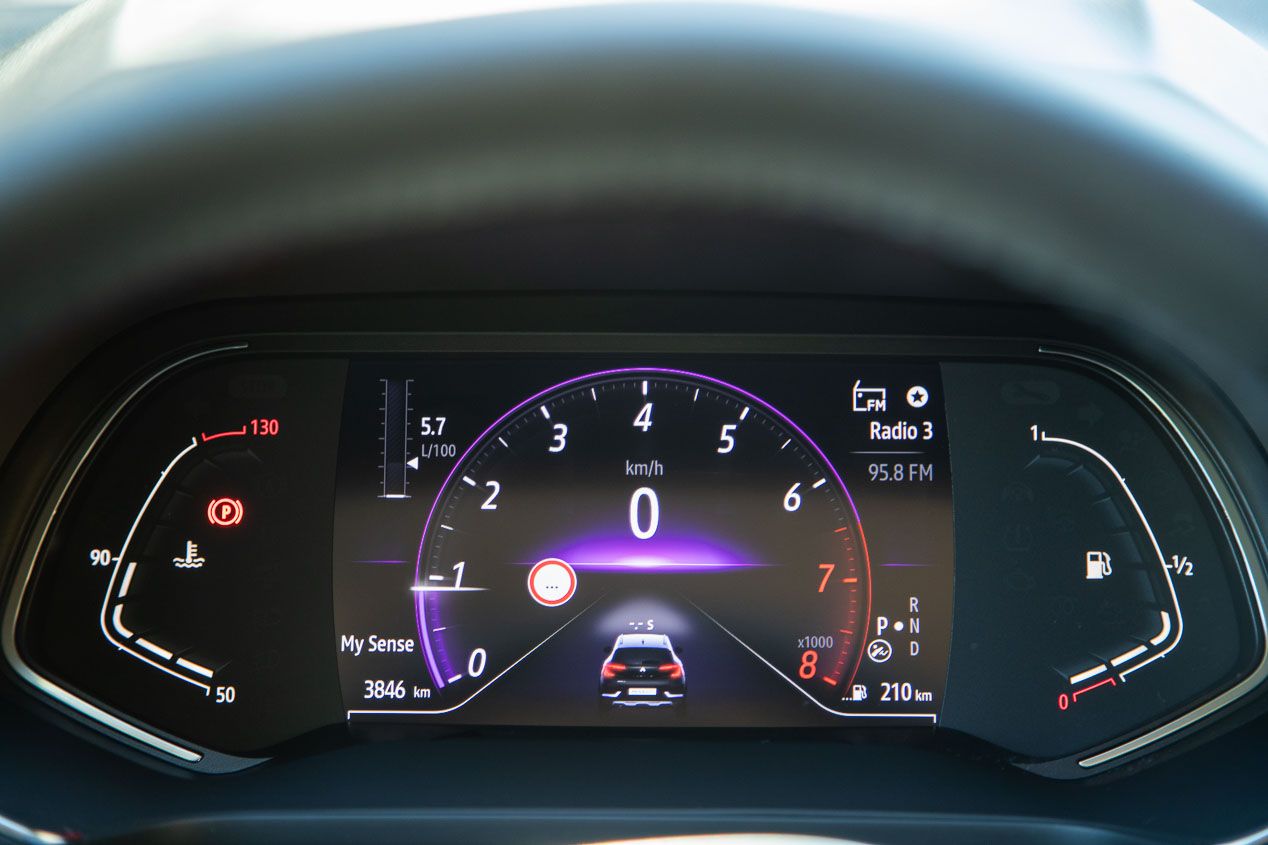 Peugoet 2008 Puretech & Renault Captur TCe: los nuevos SUV, frente a frente.