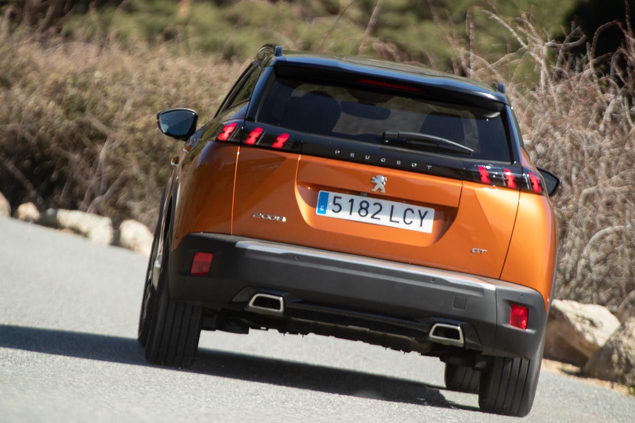 Peugoet 2008 Puretech & Renault Captur TCe: los nuevos SUV, frente a frente.