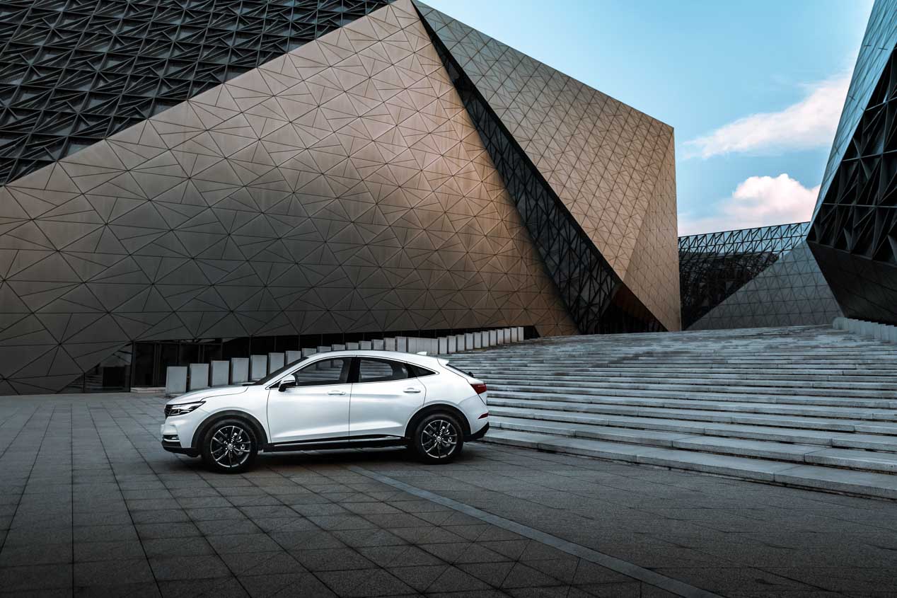 DFSK IX5: un SUV coupé a precio de derribo
