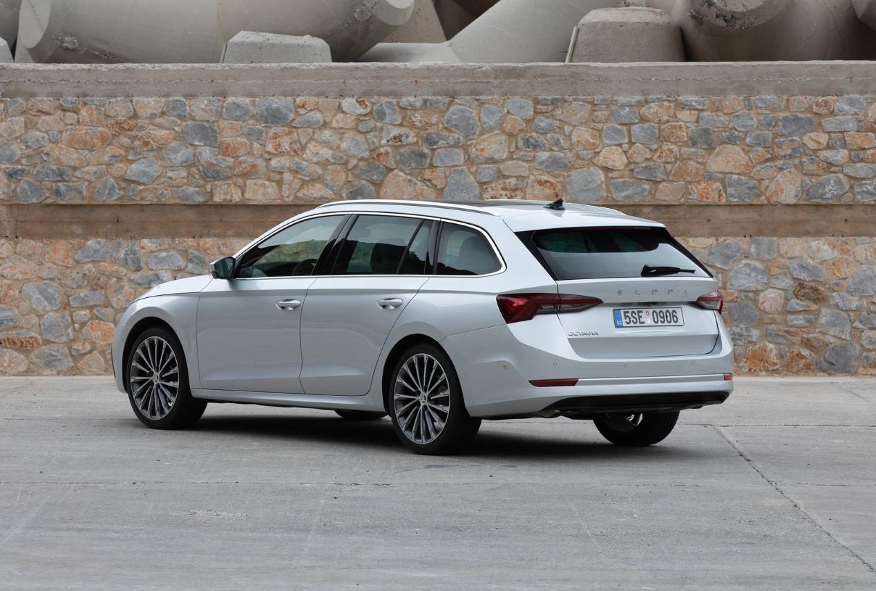 Skoda Octavia Combi 2020: las mejores imágenes del nuevo coche familiar