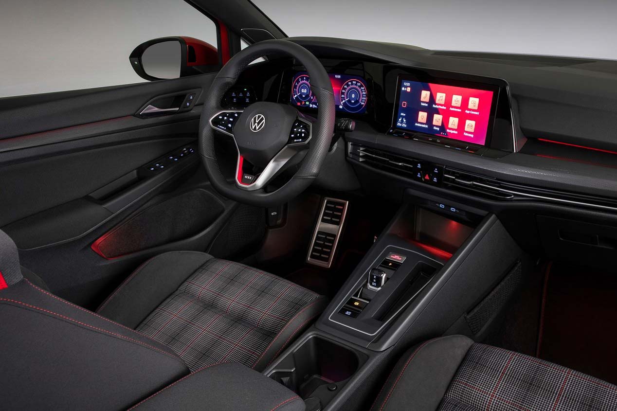 Cupra León o VW Golf 8 GTi, ¿cuál será mejor deportivo?