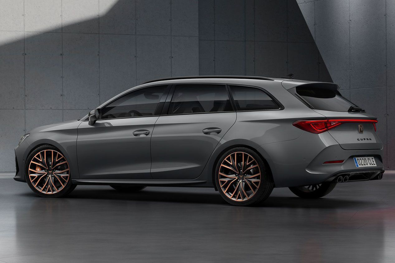 Cupra León o VW Golf 8 GTi, ¿cuál será mejor deportivo?