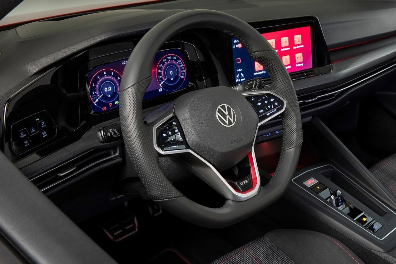 Cupra León o VW Golf 8 GTi, ¿cuál será mejor deportivo?