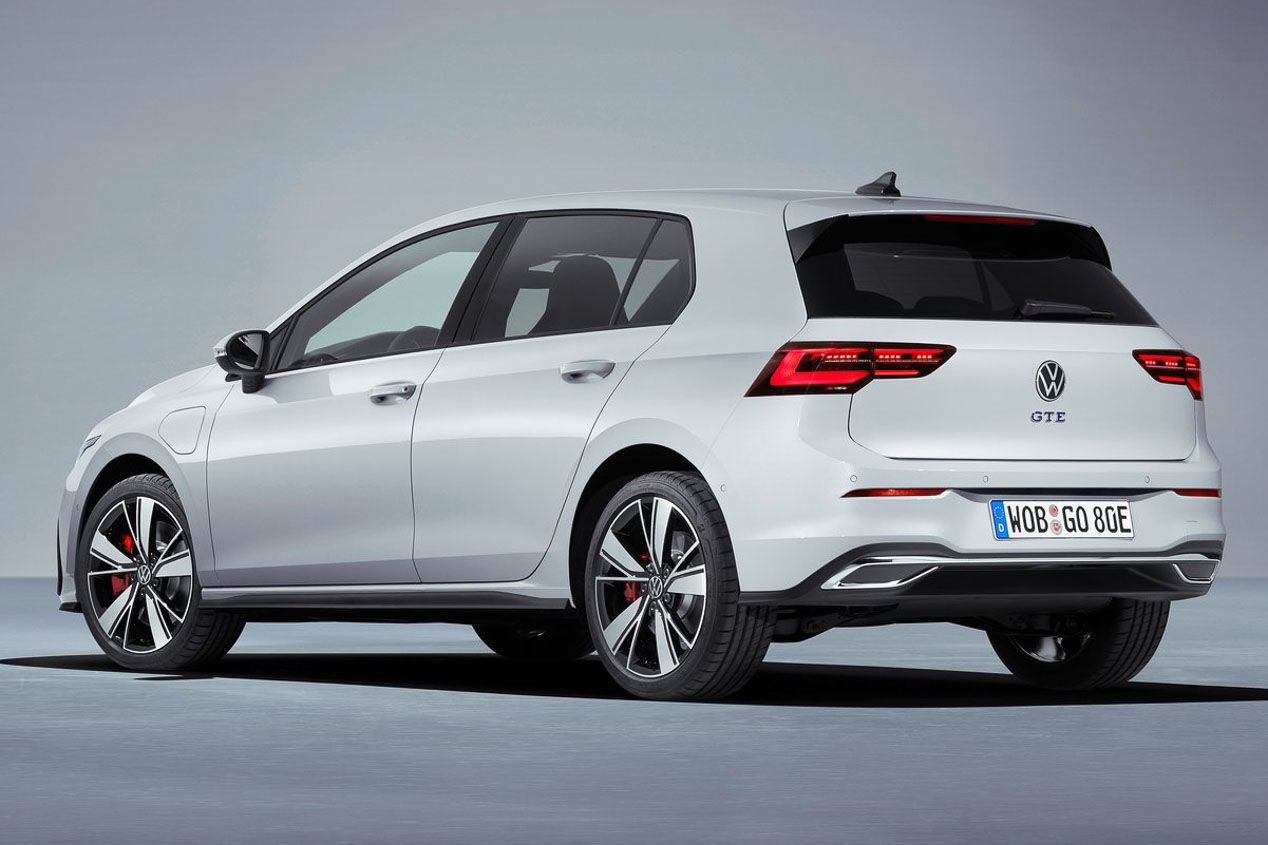 Cupra León o VW Golf 8 GTi, ¿cuál será mejor deportivo?