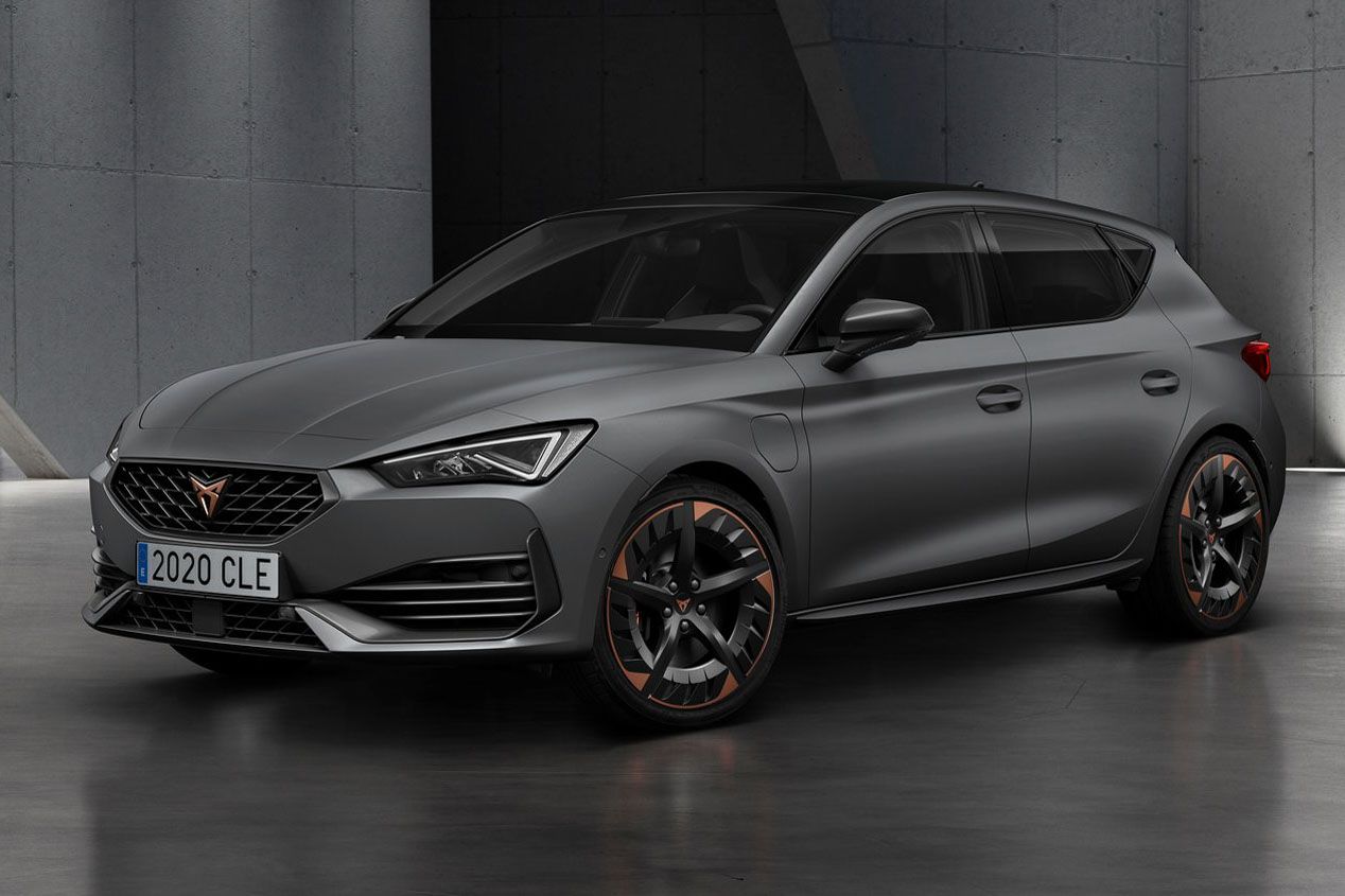 Cupra León o VW Golf 8 GTi, ¿cuál será mejor deportivo?