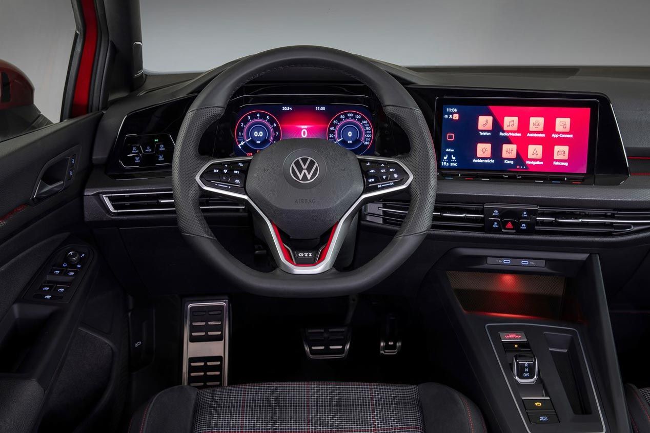 Cupra León o VW Golf 8 GTi, ¿cuál será mejor deportivo?