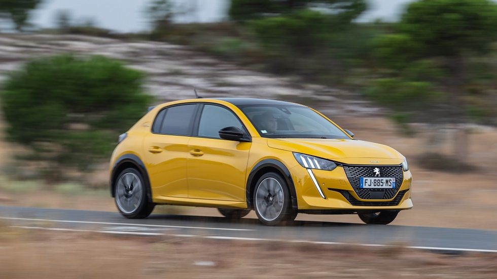 Del 504 al 208: los Coches del Año en Europa de Peugeot, en VÍDEO